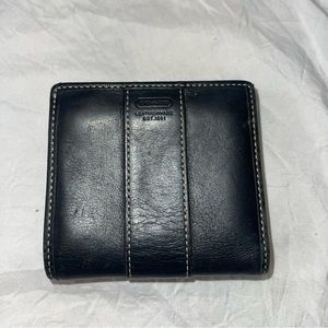 Coach leather wallet for women still new